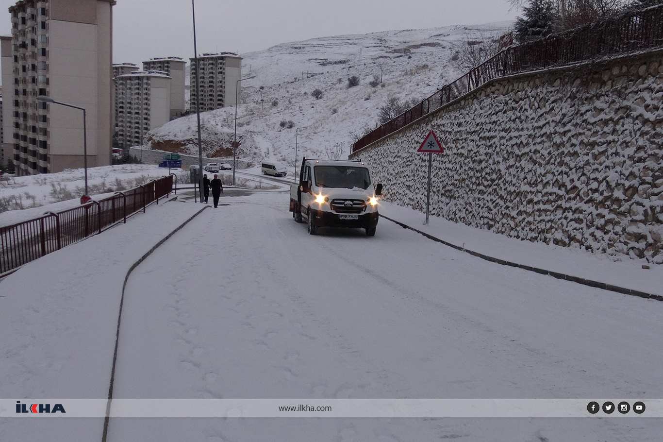 Malatya'da kış mevsiminin ilk kar yağışı: Sevinç ve mağduriyet bir arada 
