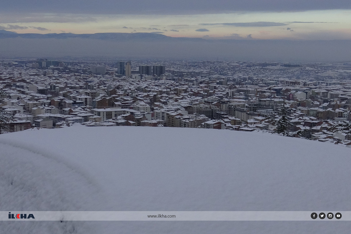 Malatya'da kış mevsiminin ilk kar yağışı: Sevinç ve mağduriyet bir arada 