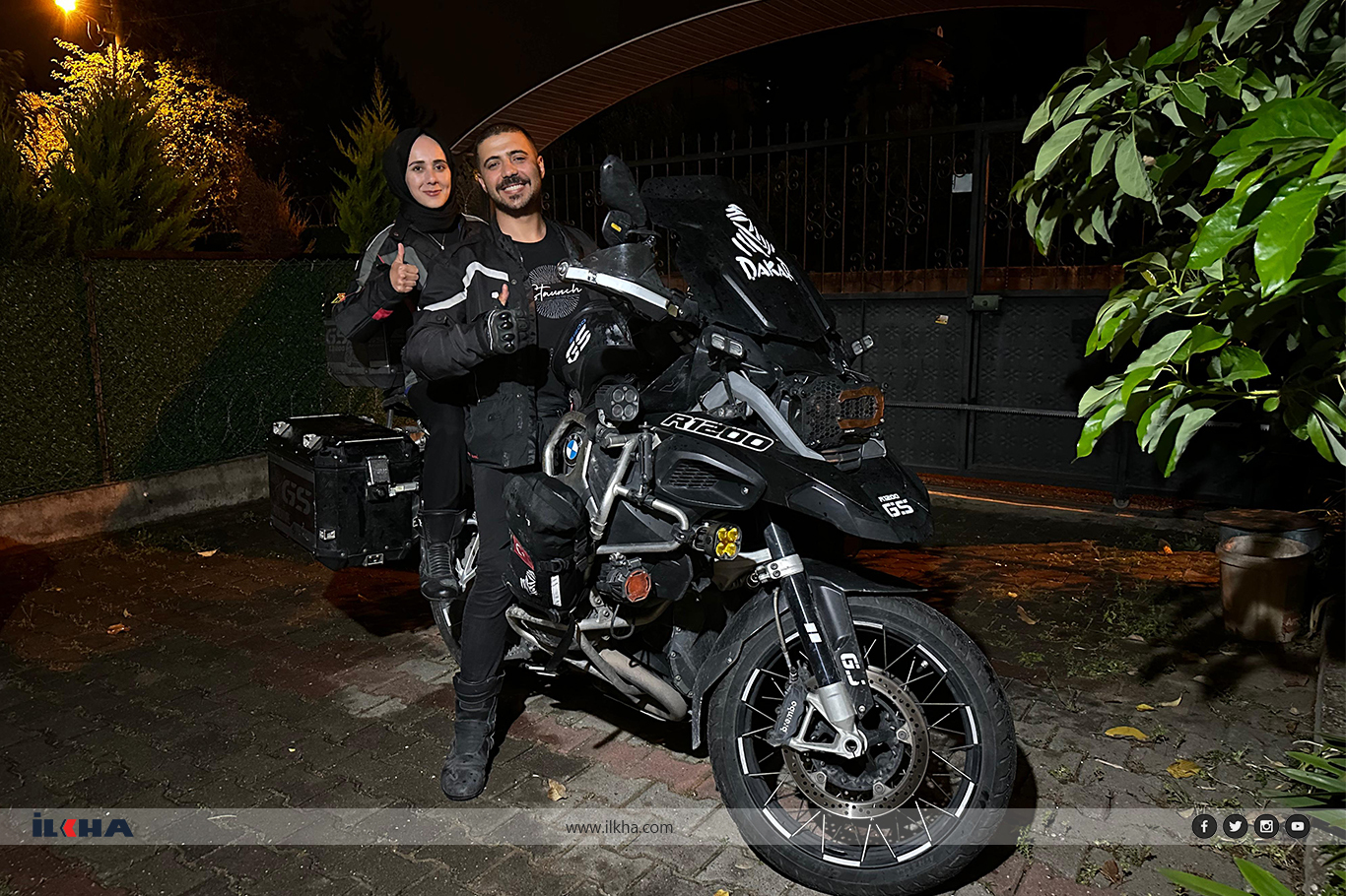 Bir mehir, bir yolculuk: Motorla umreye giden çiftin hikâyesi Bir mehir, bir yolculuk: Motorla umreye giden çiftin hikâyesi