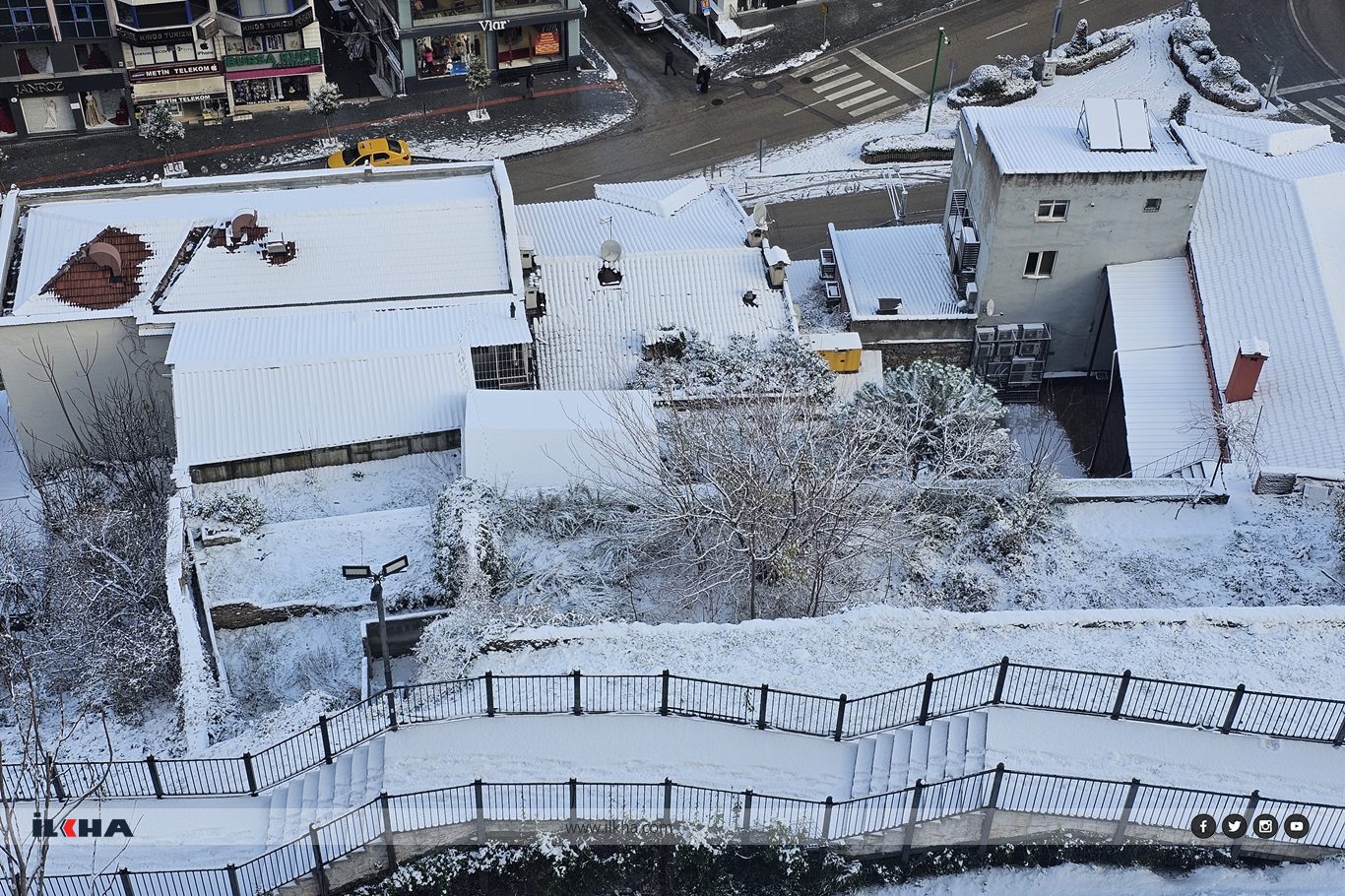 Kar yağışı Bursa’ya kartpostallık görüntüler sundu