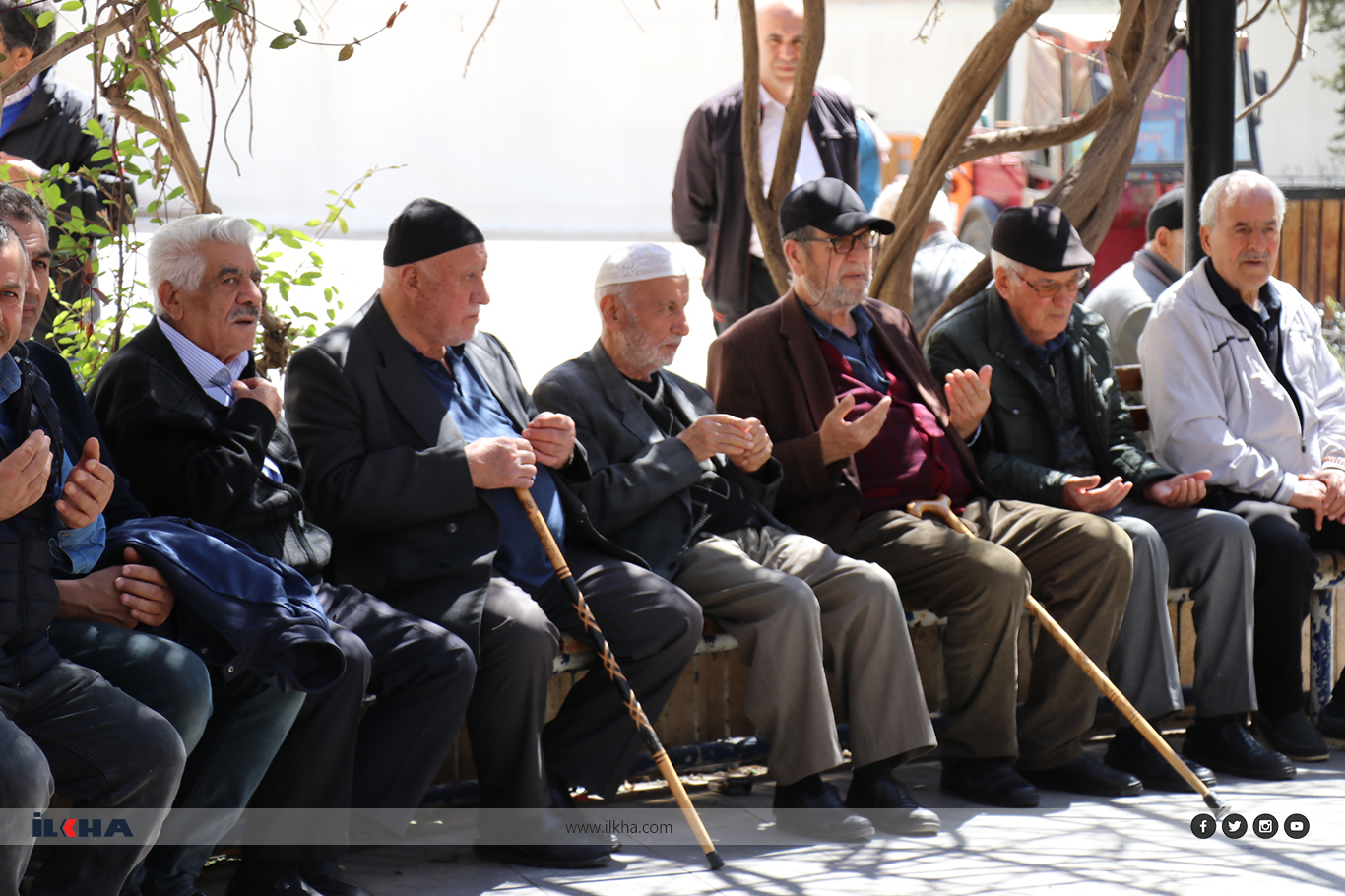 "Yeryüzünde direnişin ve umudun adı olan Gazze, zaferin de adı olacak İnşallah" "Yeryüzünde direnişin ve umudun adı olan Gazze, zaferin de adı olacak İnşallah"