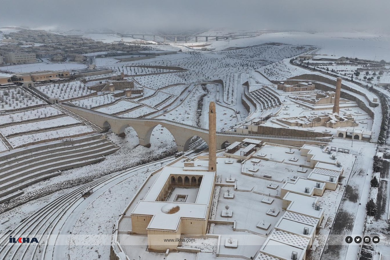 Kar yağışı sonrası Hasankeyf'te kartpostallık manzaralar oluştu