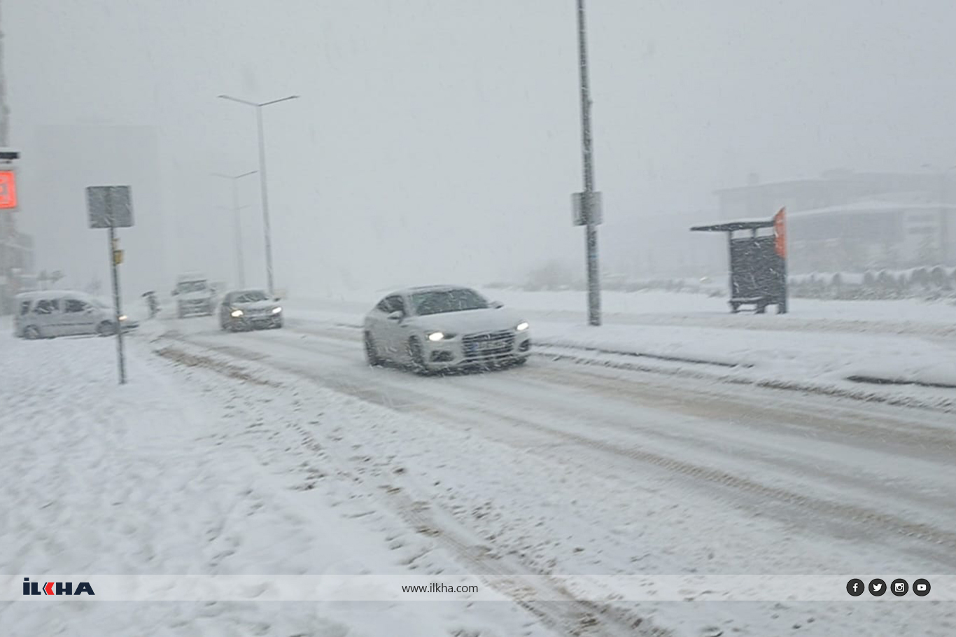 Gaziantep'te gece başlayan kar yağışı devam ediyor