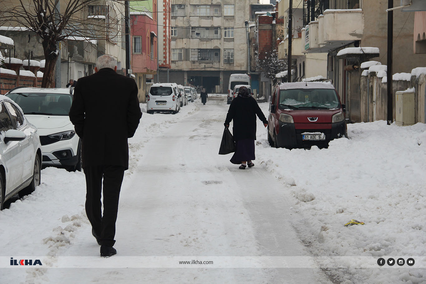 Batman'da mahalle araları kardan geçilmiyor: Hayat durma noktasında