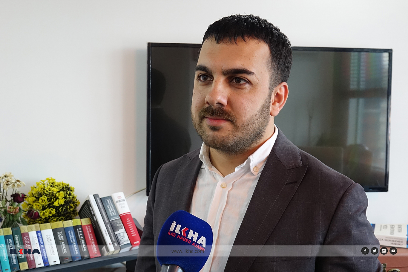 Hukukçu Günce: Türkiye'de 6 milyon kişi kredi kartı mağduru Hukukçu Günce: Türkiye'de 6 milyon kişi kredi kartı mağduru
