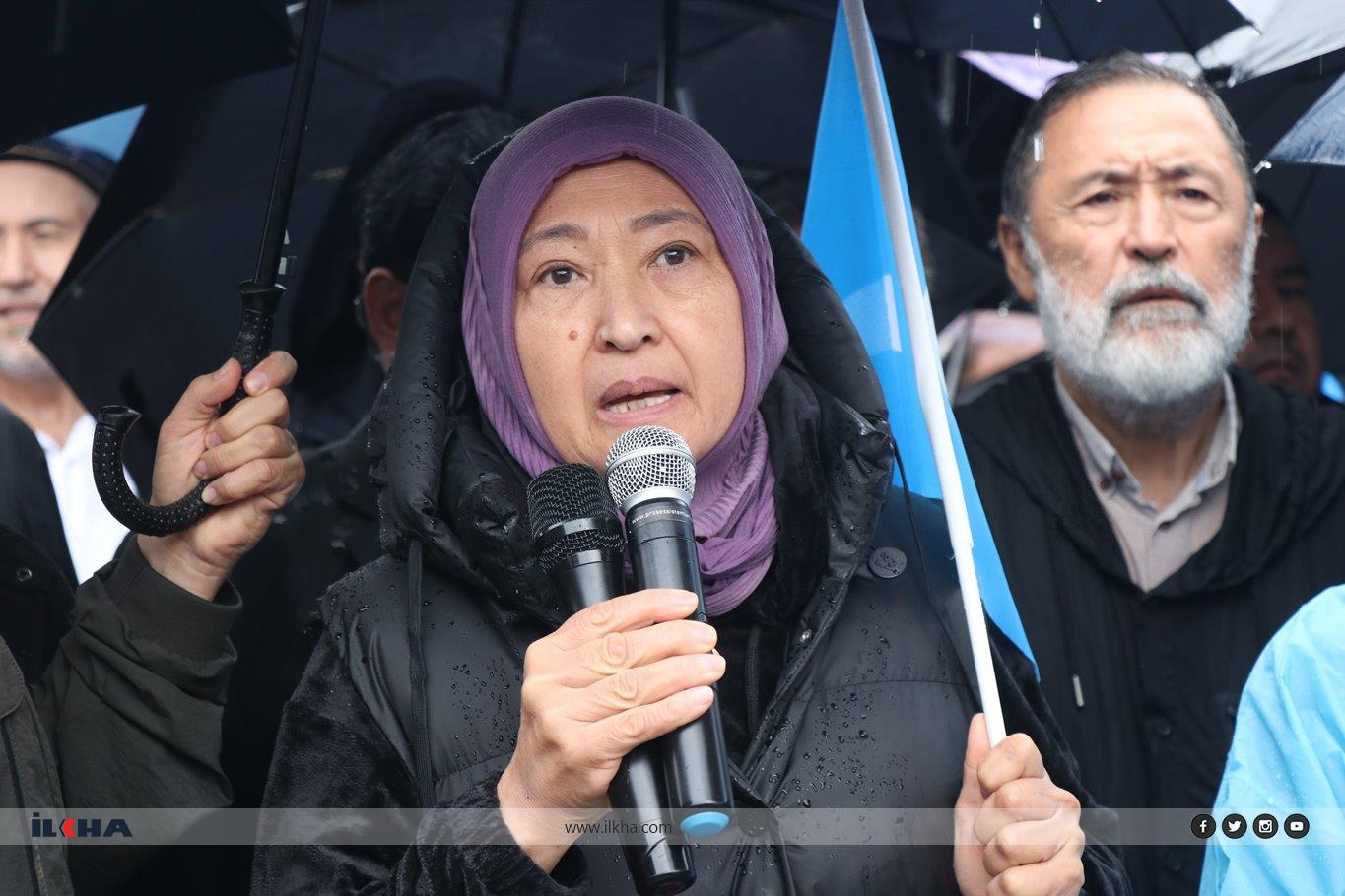 Doğu Türkistan işgalinin 74'ünci yılında Çin protestosu