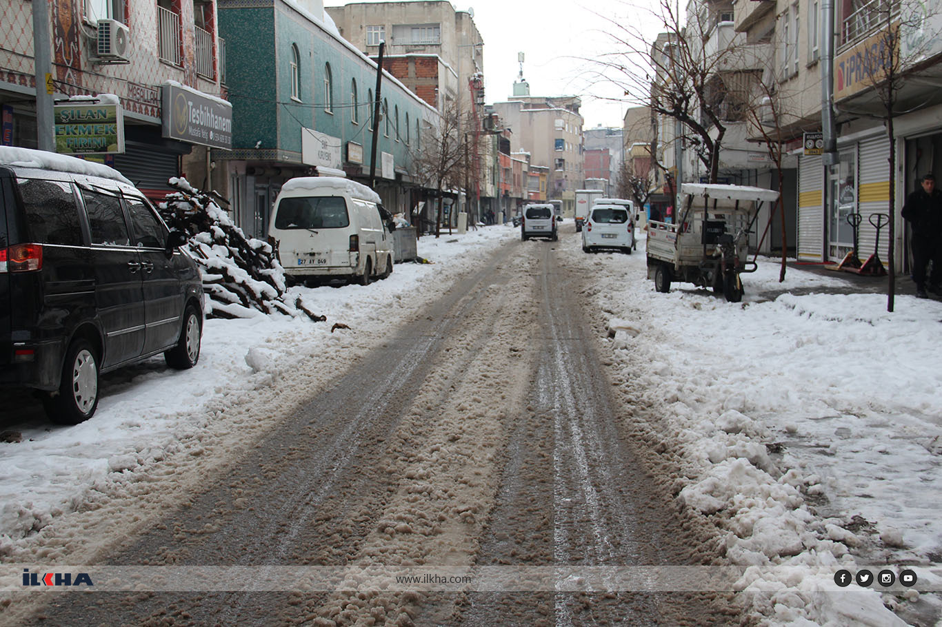 Batman'da mahalle araları kardan geçilmiyor: Hayat durma noktasında