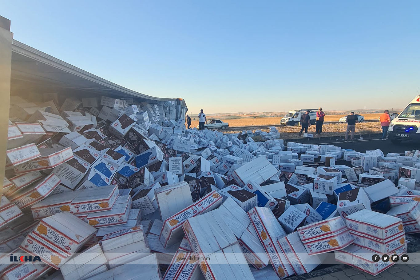 İran plakalı tır devrildi, sürücü hastaneye kaldırıldı İran plakalı tır devrildi, sürücü hastaneye kaldırıldı