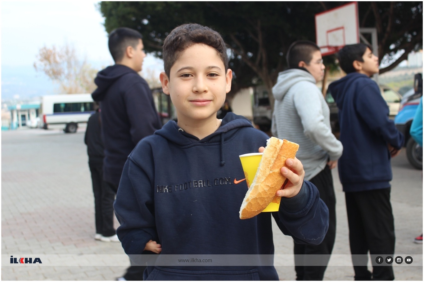 TDV Tarsus Şubesi’nden öğrencilere çorba ikramı