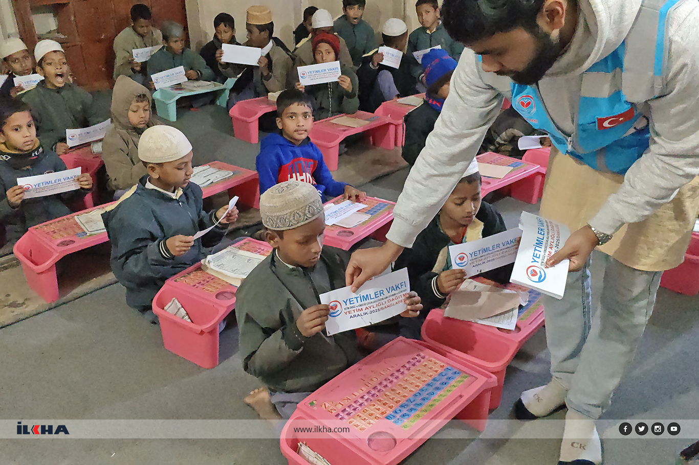 Yetimler Vakfı'ndan Bangladeş'te yetim çocuklara aralık ayı desteği