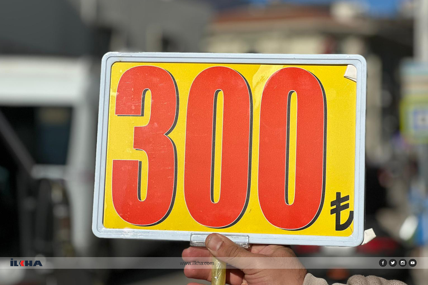 Adanalılar, henüz asgari ücret belirlenmeden yapılan zamlara tepki gösterdi