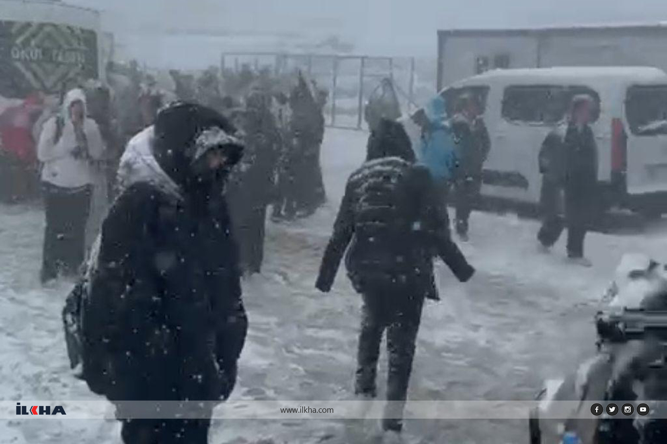 Şırnak’ta "geç gelen" tatil kararı öğrenci ve öğretmenlerin yollarda mahsur kalmasına yol açtı