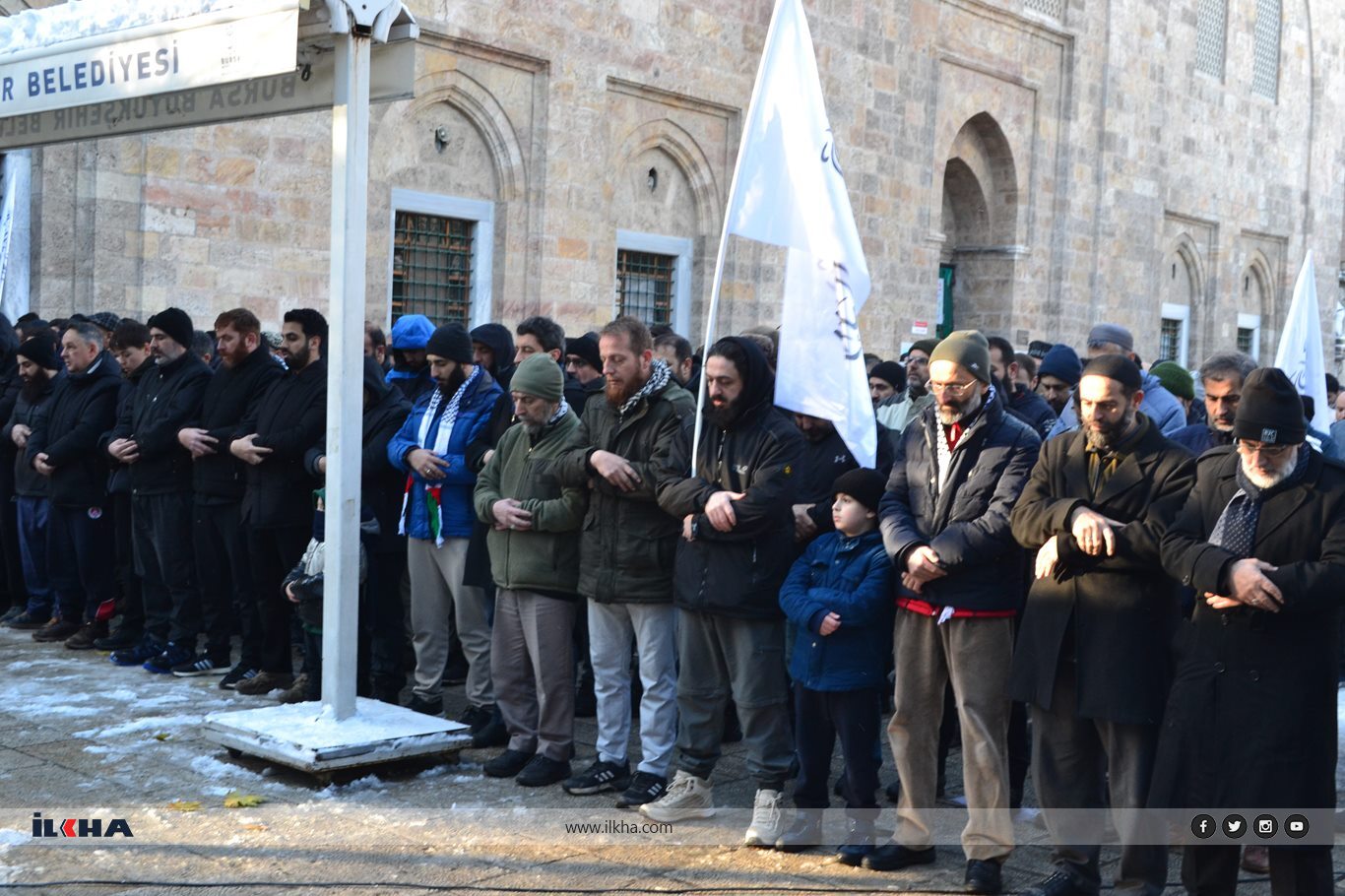 Şehit Ebu Ubeyde ve diğer Kassam komutanları için Bursa’da gıyabi cenaze namazı kılındı