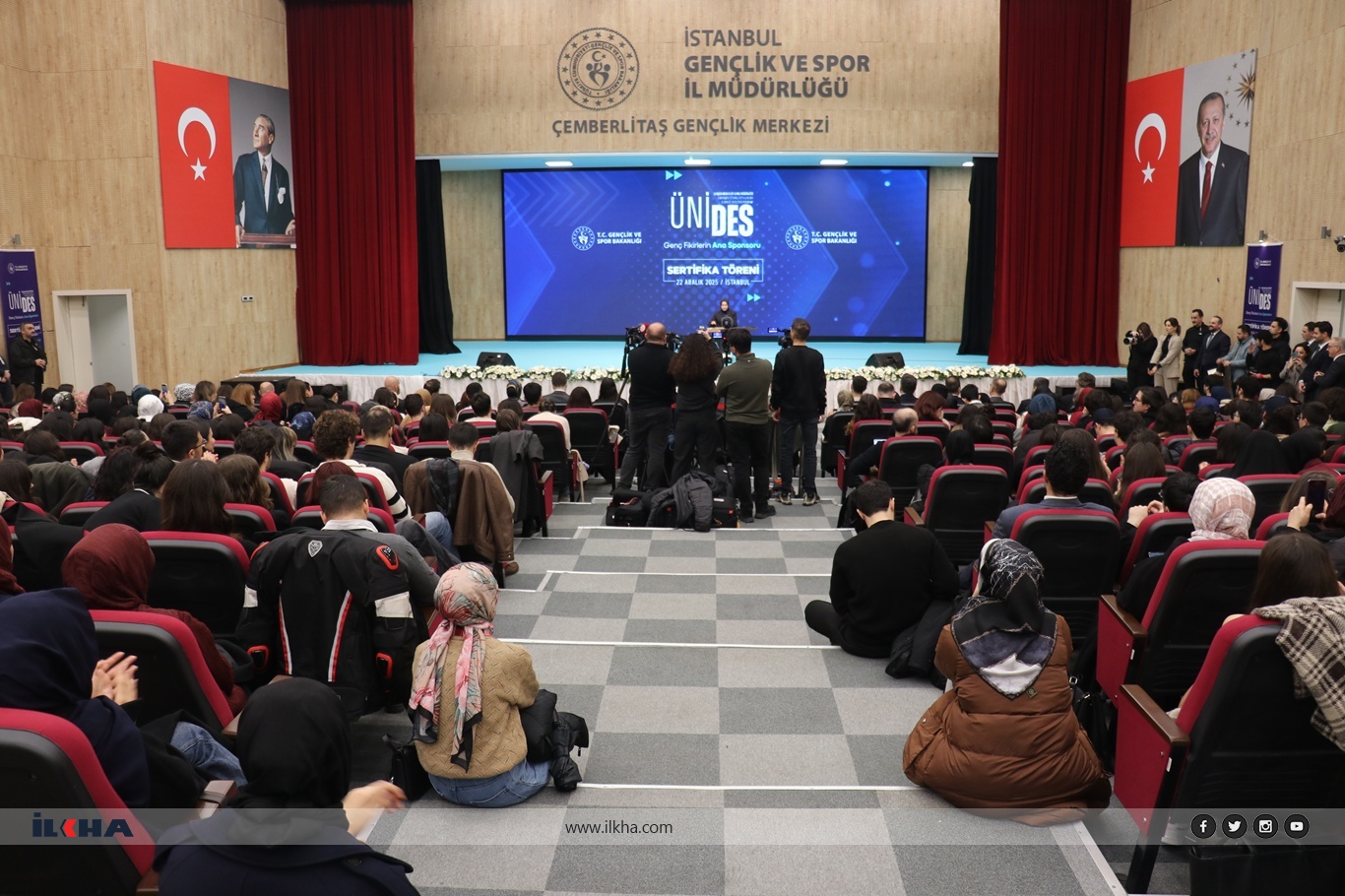 Gençlik ve Spor Bakanı Bak, ÜNİDES programında konuştu