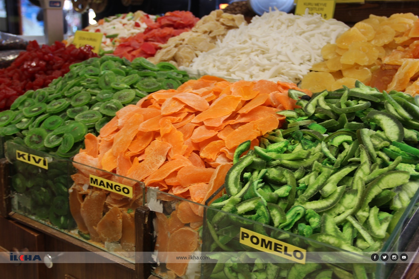 Aktarlarda tropikal kuru meyvelere yoğun ilgi