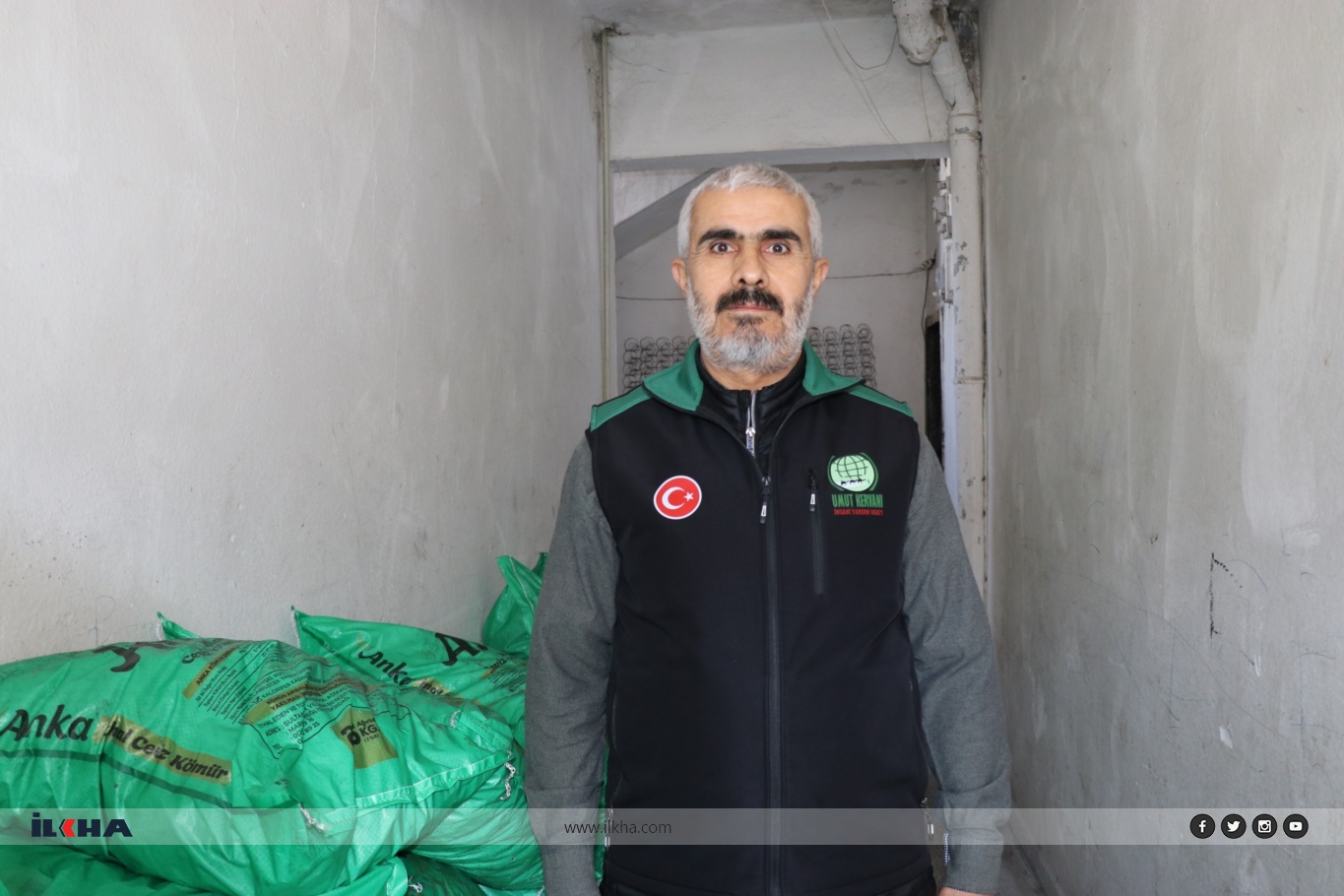 Umut Kervanı'ndan Ankara'da ihtiyaç sahibi aileye yardım