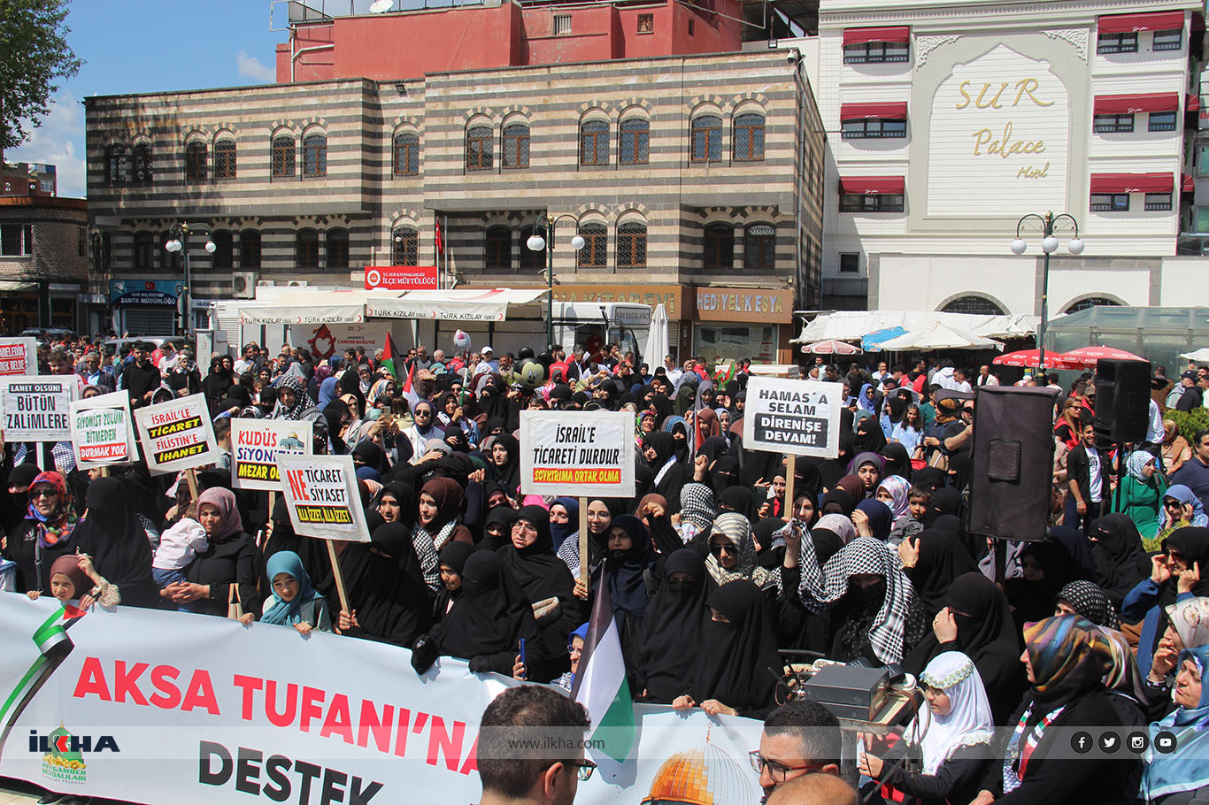 Diyarbakır'da Gazze şehidleri için gıyabi cenaze namazı ve basın açıklaması düzenlendi