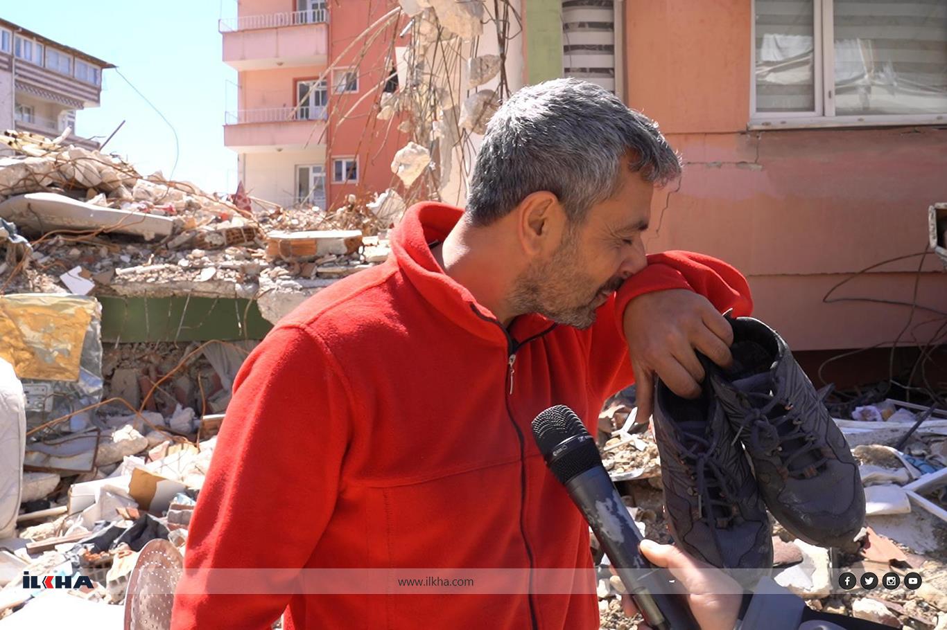 Aynı binada kalan 12 kuzeni vefat eden depremzede o anları anlatırken duygulandı Aynı binada kalan 12 kuzeni vefat eden depremzede o anları anlatırken duygulandı