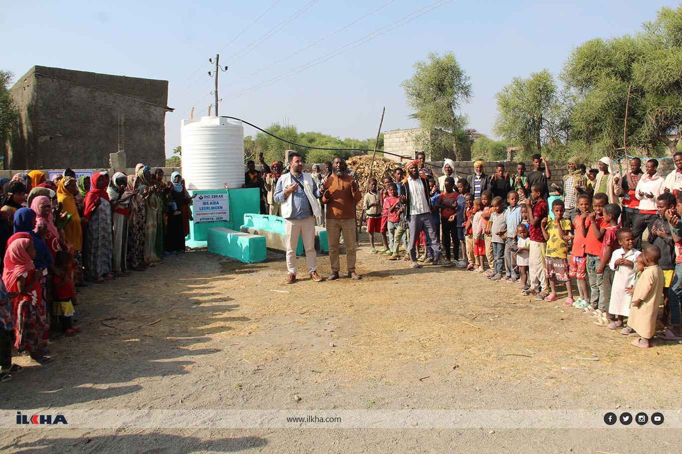 IHO EBRAR, Etiyopya'da su kuyusu açtı, ekmek ve sıcak yemek dağıttı