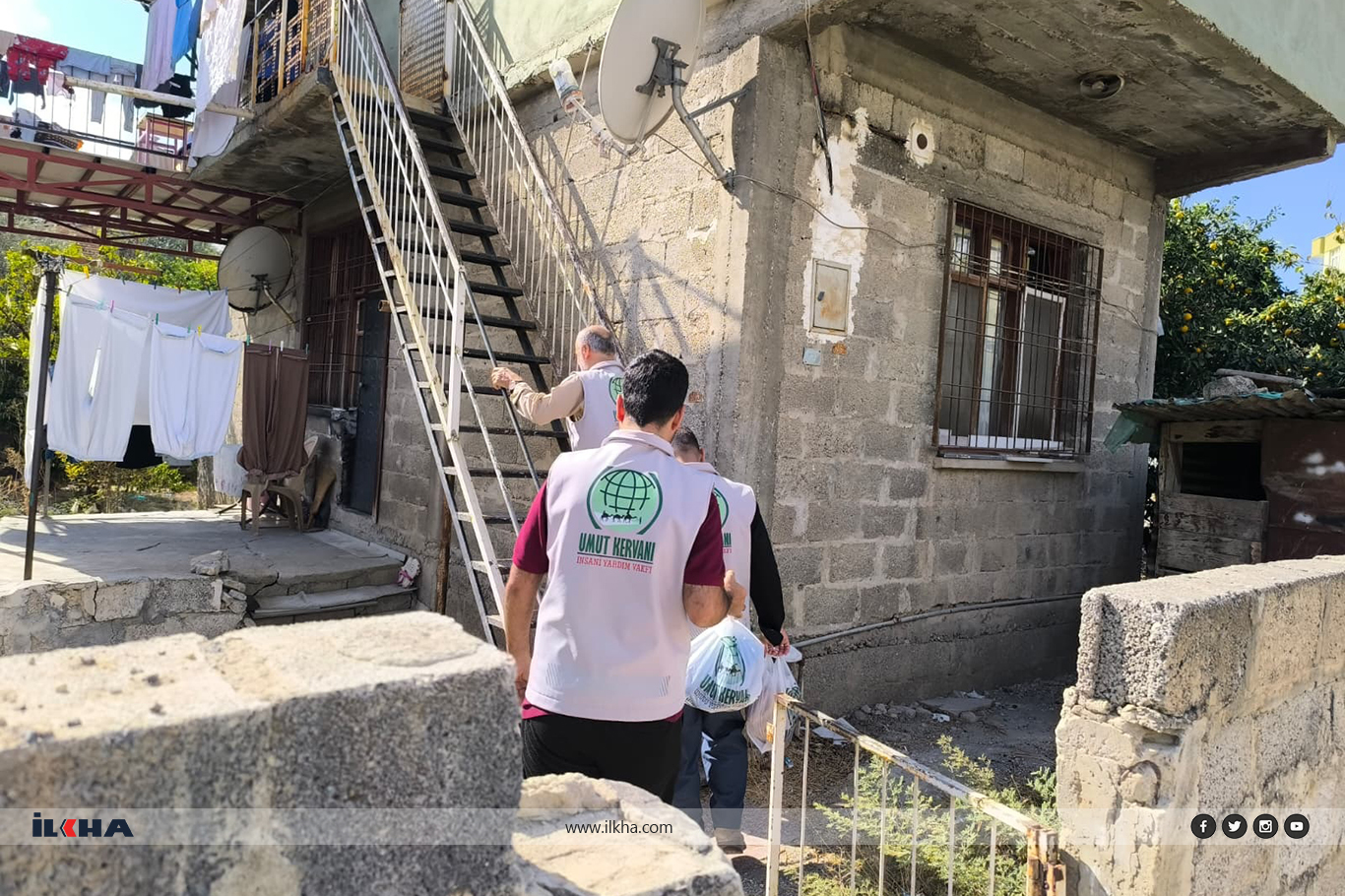 Tarsus Umut Kervanı’ndan ihtiyaç sahiplerine yardım Tarsus Umut Kervanı’ndan ihtiyaç sahiplerine yardım