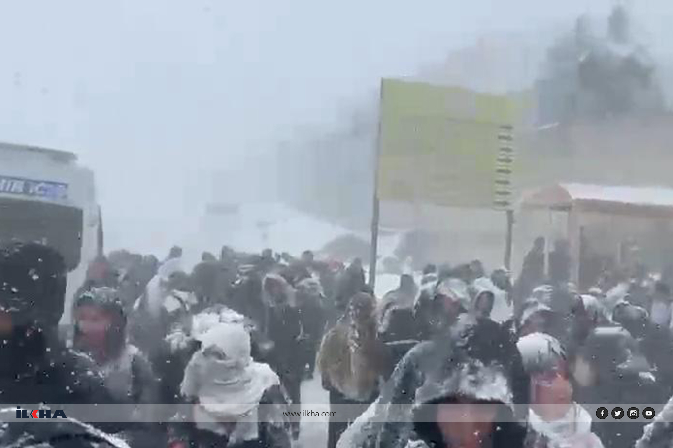 Şırnak’ta "geç gelen" tatil kararı öğrenci ve öğretmenlerin yollarda mahsur kalmasına yol açtı