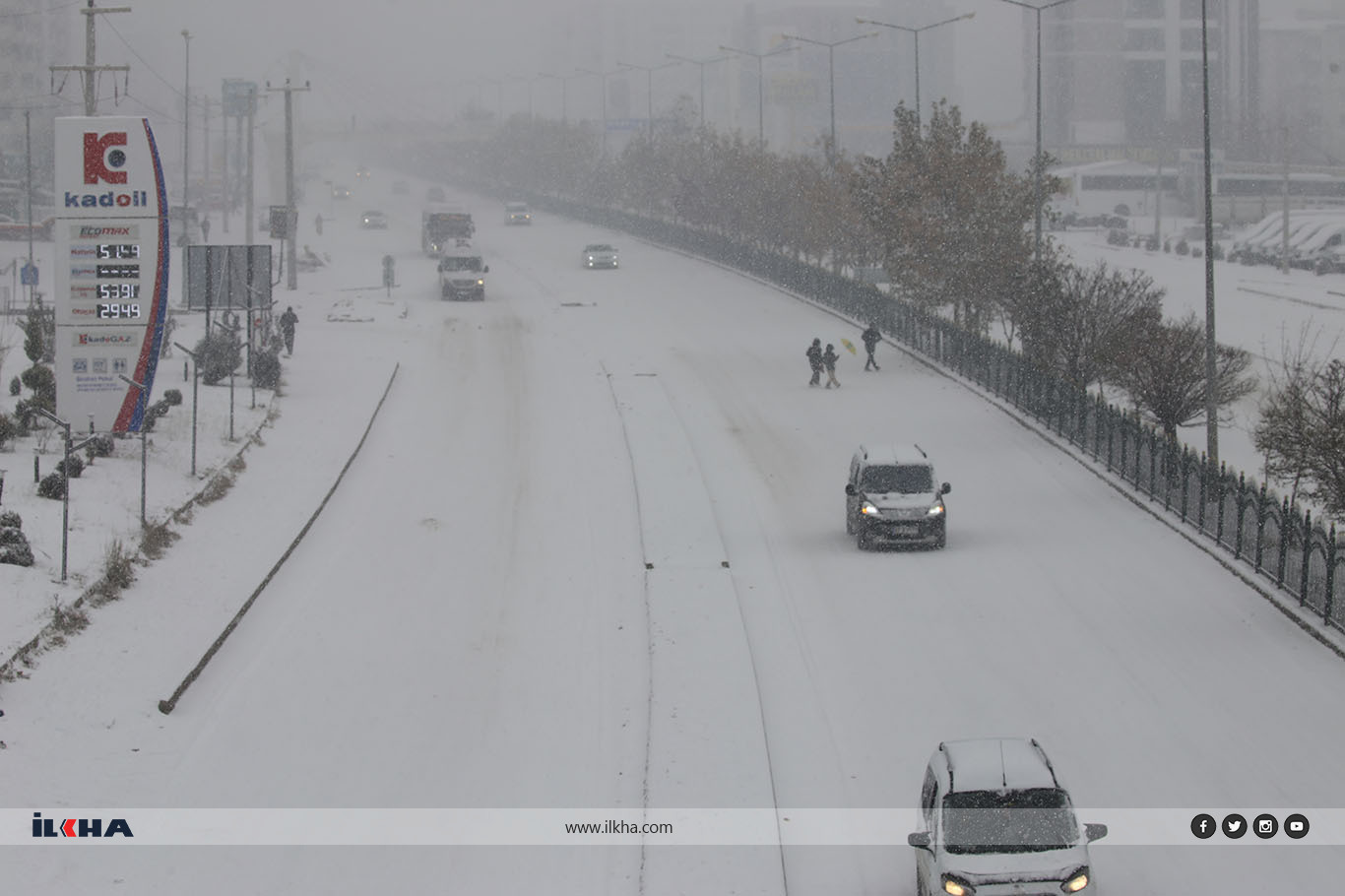 Diyarbakır’da karla mücadele yetersiz kaldı, ulaşım aksadı