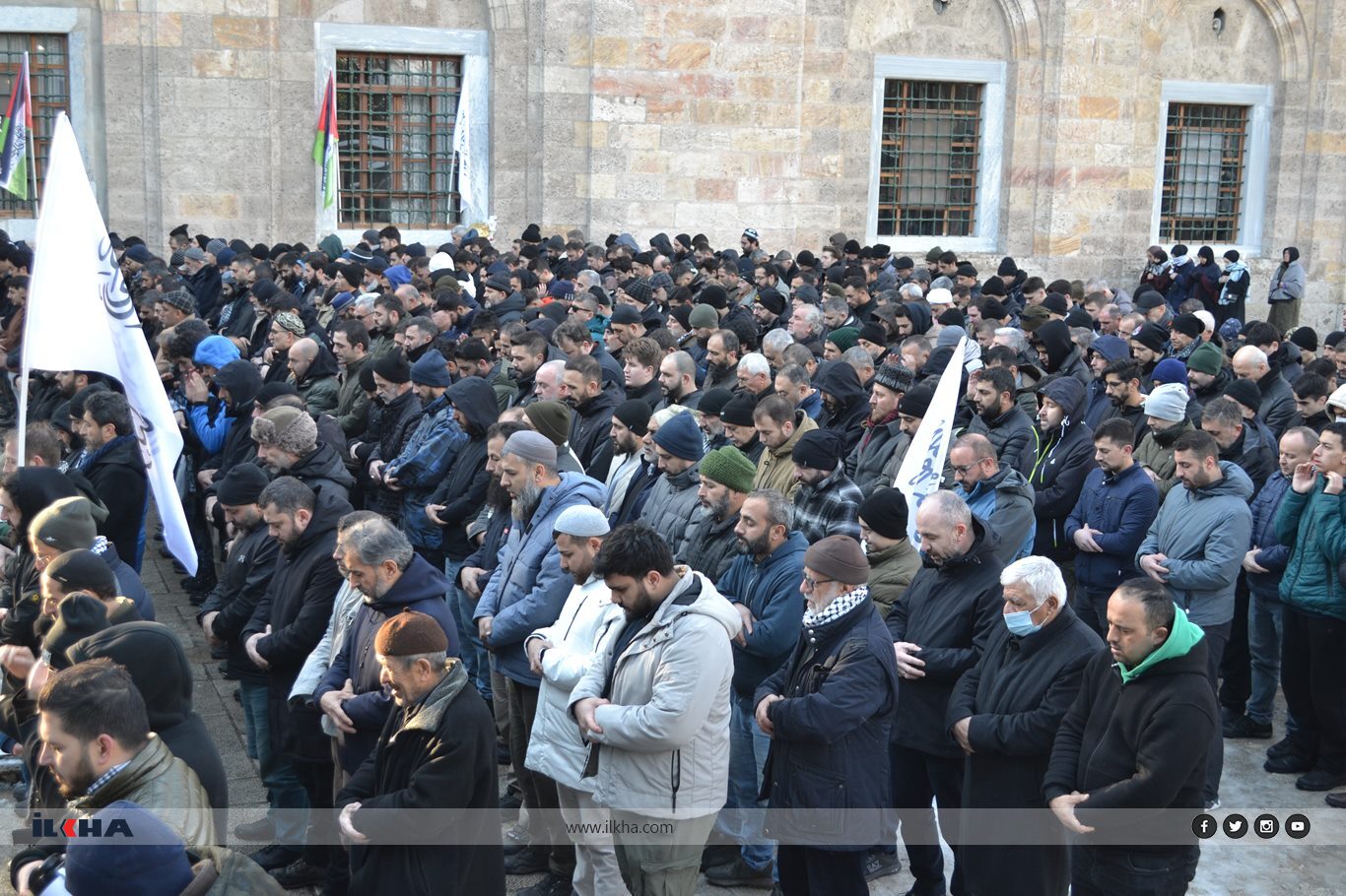 Şehit Ebu Ubeyde ve diğer Kassam komutanları için Bursa’da gıyabi cenaze namazı kılındı
