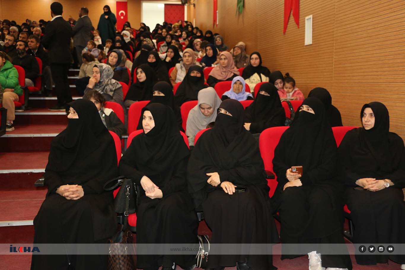 HÜDA PAR Şanlıurfa'da "Son Kale Aile" konferansı düzenlendi