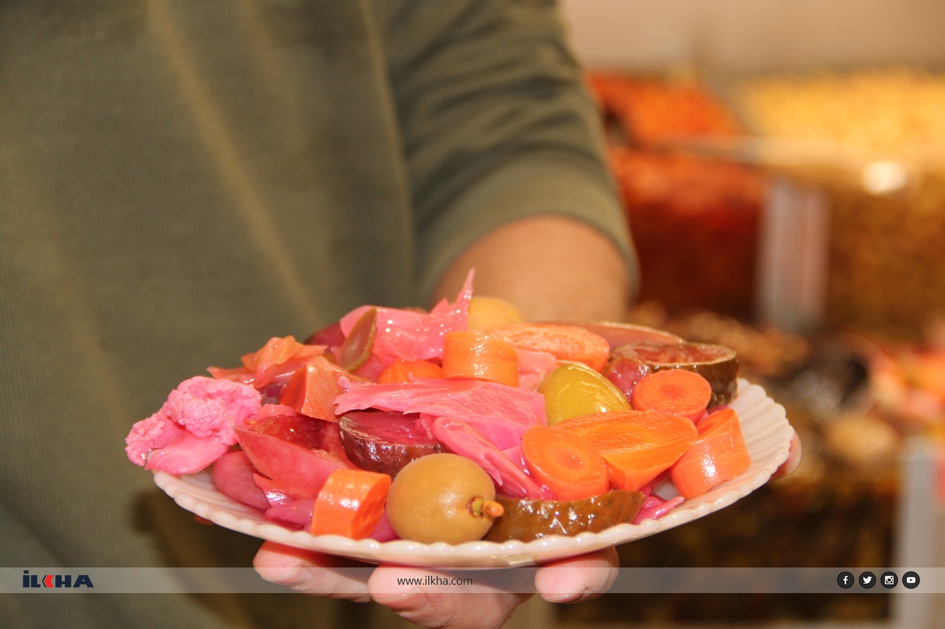 Turşuya kış talebi: 30'u aşkın çeşidiyle tezgâhlarda