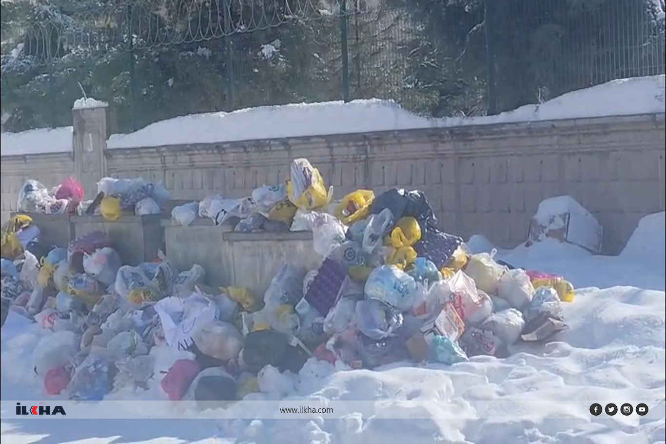 Diyarbakır’da çöp konteynerleri taştı, vatandaşlar tepkili
