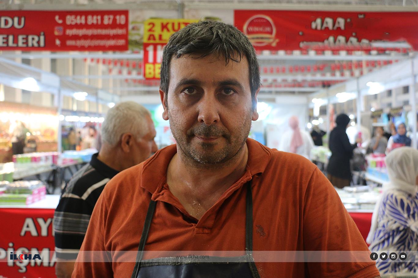 Yöresel ürünler fuarında pişmaniye yoğun rağbet görüyor Yöresel ürünler fuarında pişmaniye yoğun rağbet görüyor