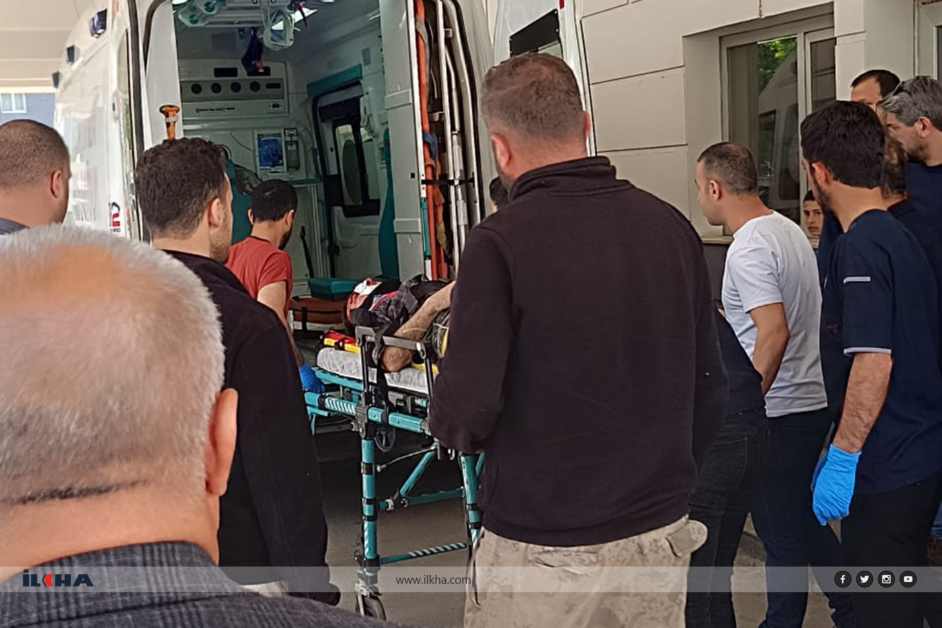 Batman'da asansör ustası 6'ncı kattan düştü Batman'da asansör ustası 6'ncı kattan düştü
