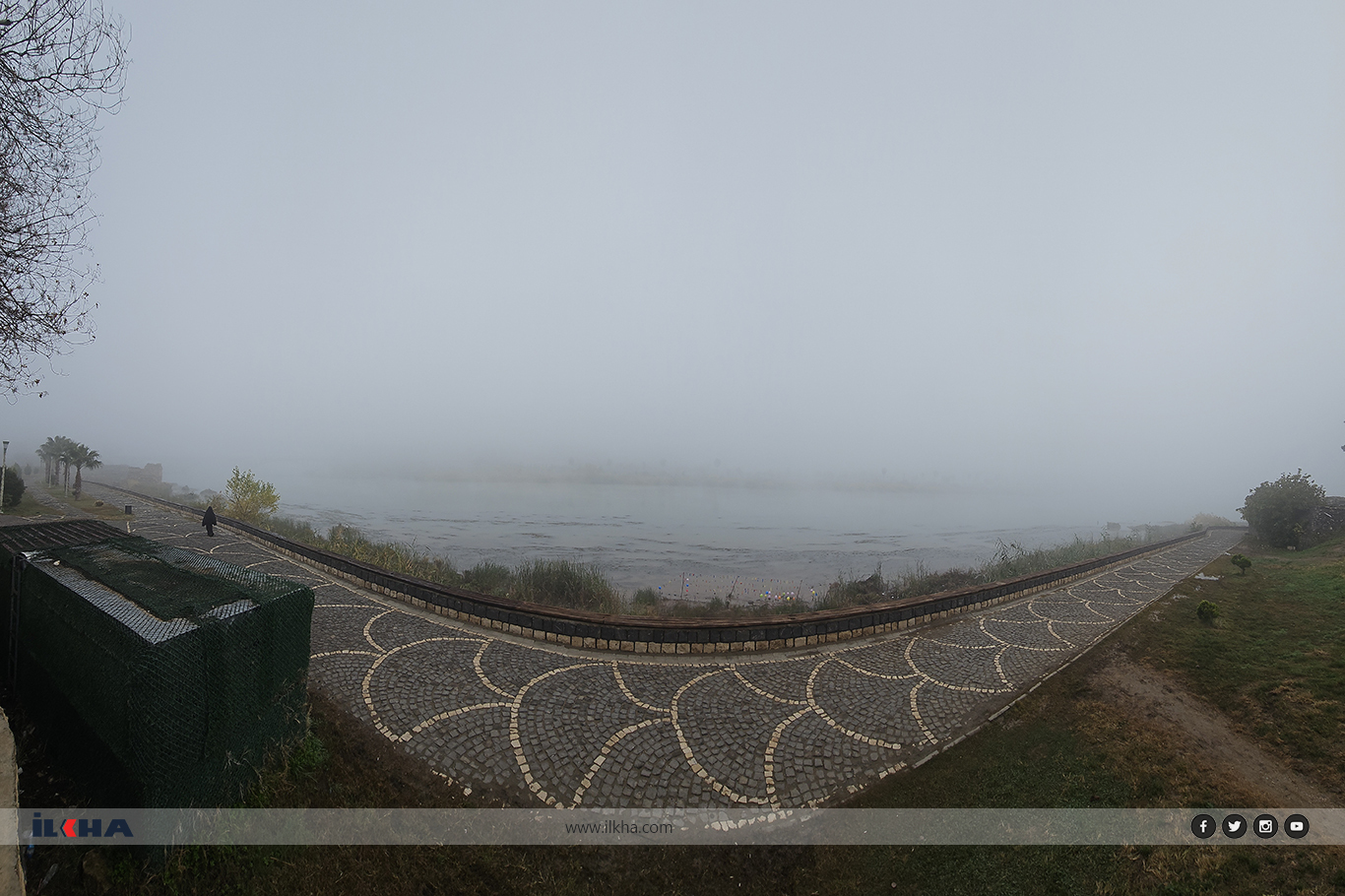 Şırnak'ın Cizre ilçesi güne yoğun sisle uyandı