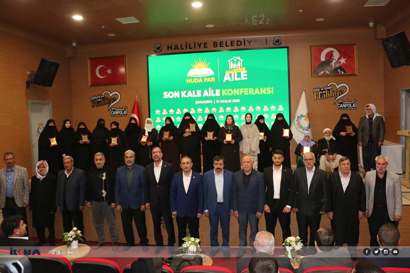 HÜDA PAR Şanlıurfa'da "Son Kale Aile" konferansı düzenlendi