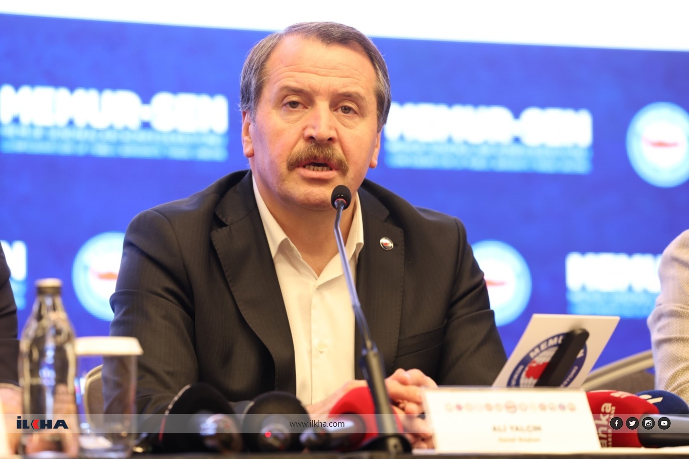 Memur-Sen: Koruyucu giyim kazanımımıza müdahale edilemez! Memur-Sen: Koruyucu giyim kazanımımıza müdahale edilemez!