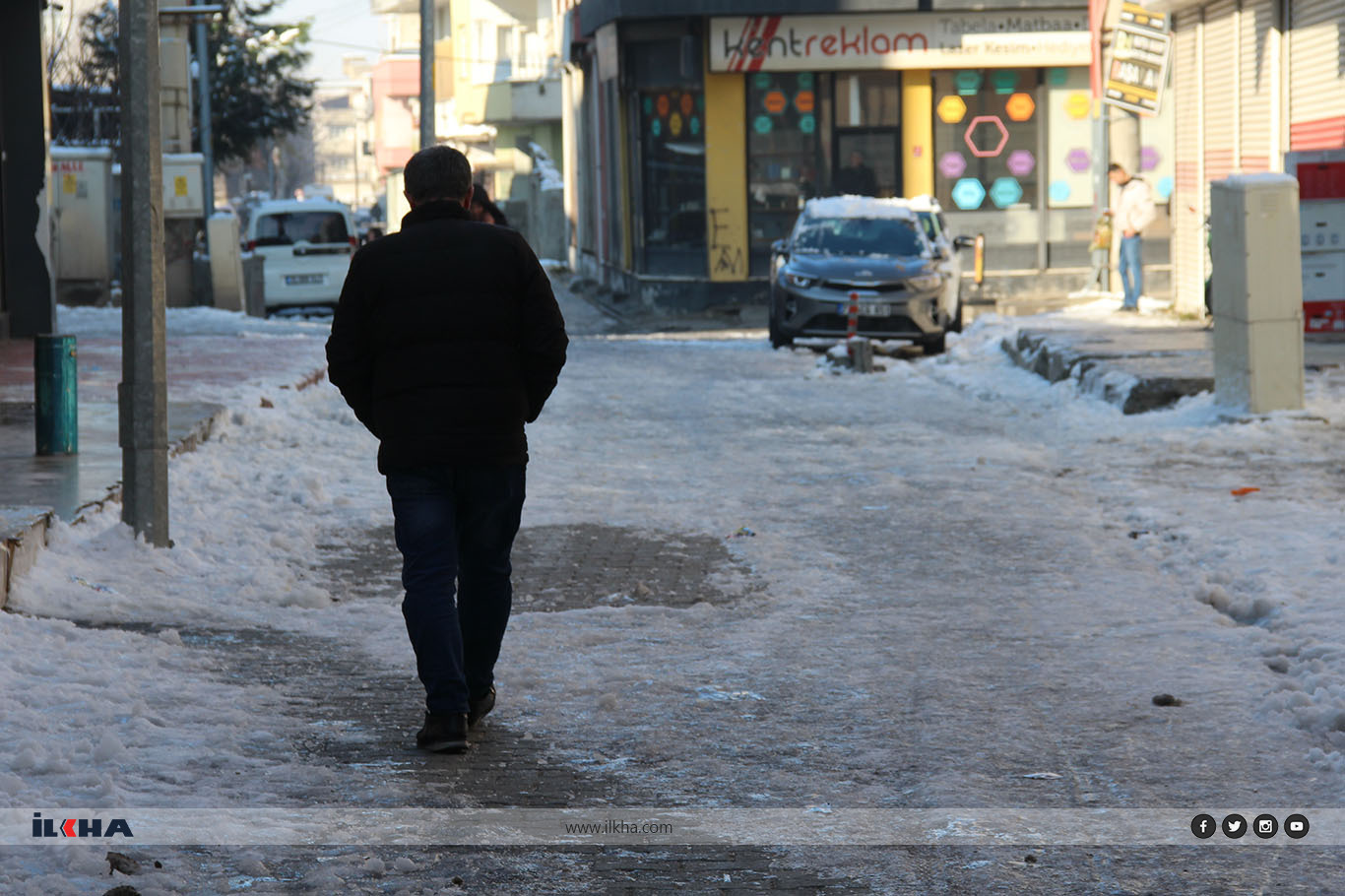 Batman'da kar sonrası cadde ve sokaklar buz pistine döndü