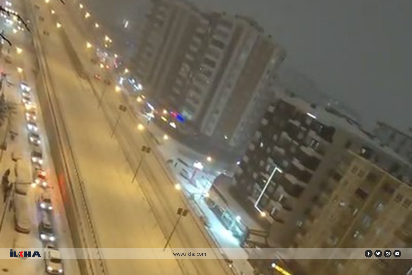 Batman'da kar trafiği felç etti: Ara sokaklar ulaşıma kapandı