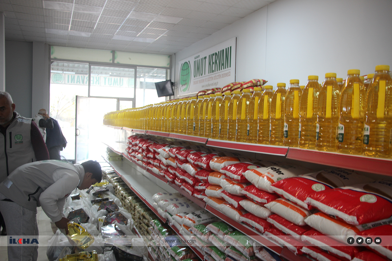 Gaziantep Umut Kervanı üç aylar münasebetiyle yüzlerce ailenin yüzünü güldürdü