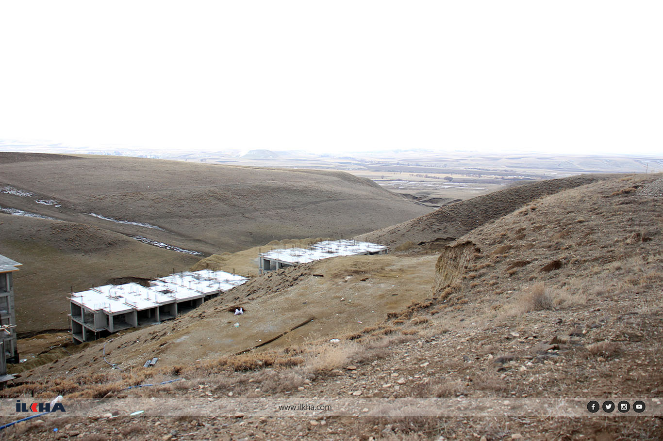 Taşlıçay'da TOKİ sakinler: "Dere yatağına konut istemiyoruz"