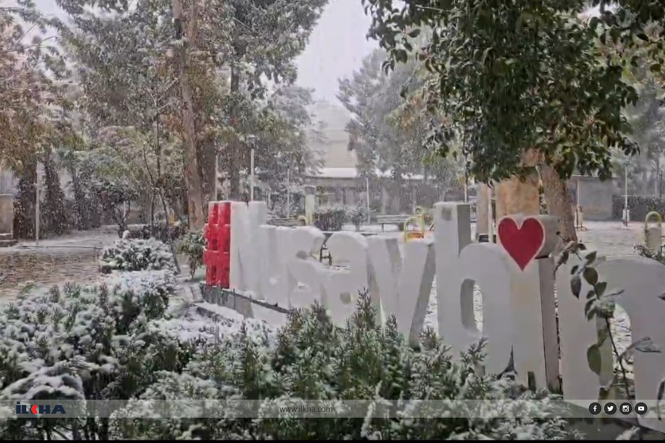 Mardin ve ilçelerinde kar yağışı 