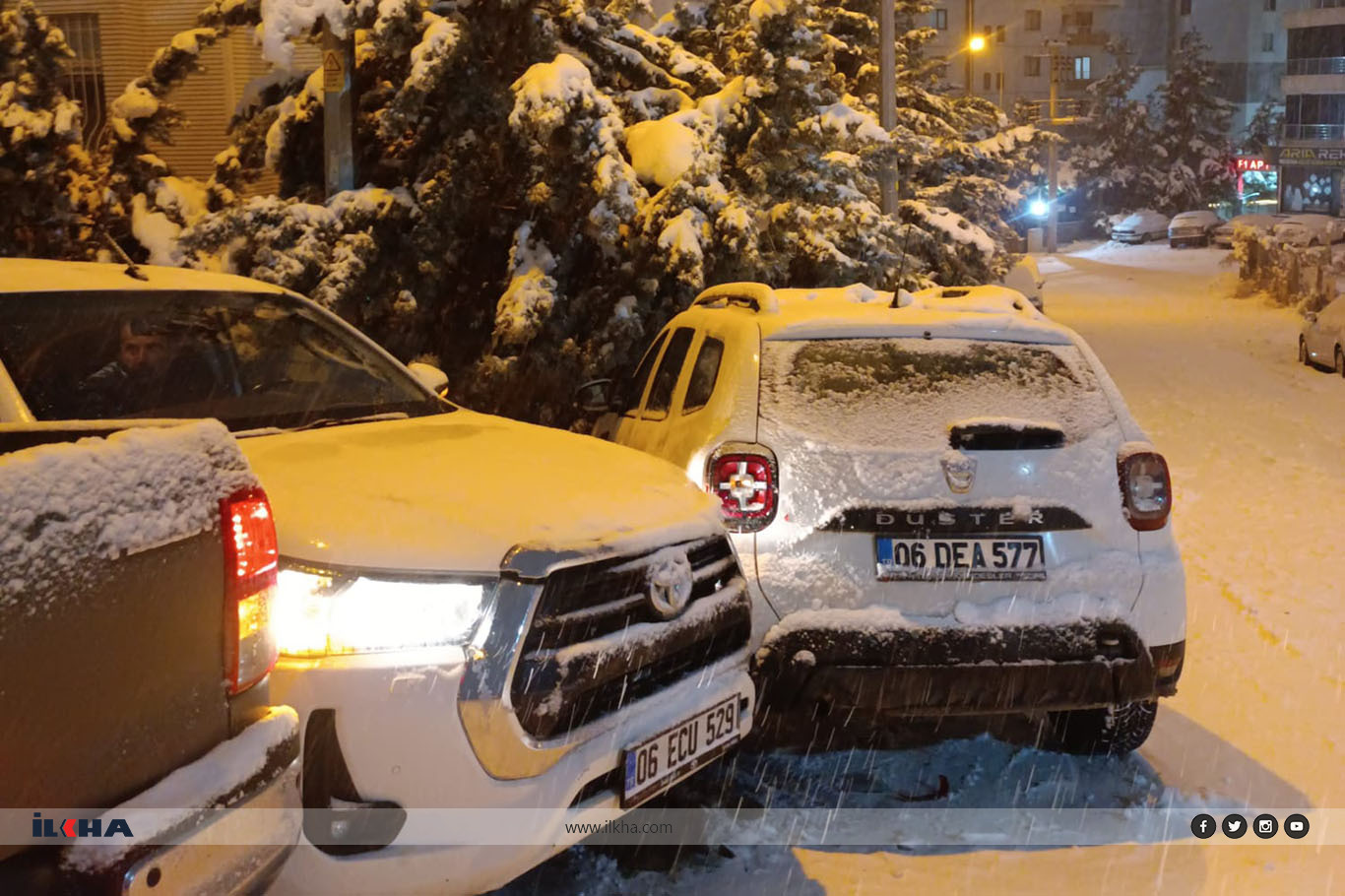Batman'da kar trafiği felç etti: Ara sokaklar ulaşıma kapandı