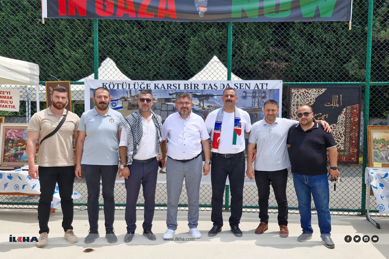 Sakarya'da ilkokul öğrencilerinden Filistin yararına kermes Sakarya'da ilkokul öğrencilerinden Filistin yararına kermes