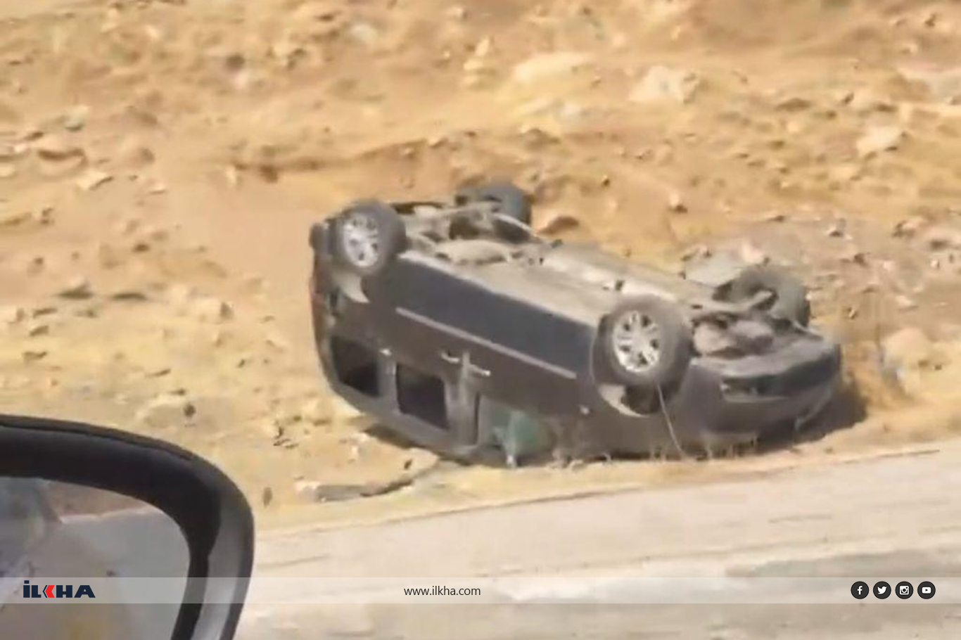 Şırnak'ta virajı alamayan araç takla attı: 2 yaralı Şırnak'ta virajı alamayan araç takla attı: 2 yaralı