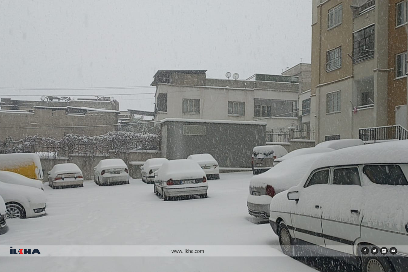 Gaziantep'te gece başlayan kar yağışı devam ediyor