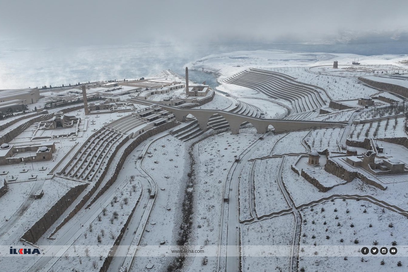 Kar yağışı sonrası Hasankeyf'te kartpostallık manzaralar oluştu