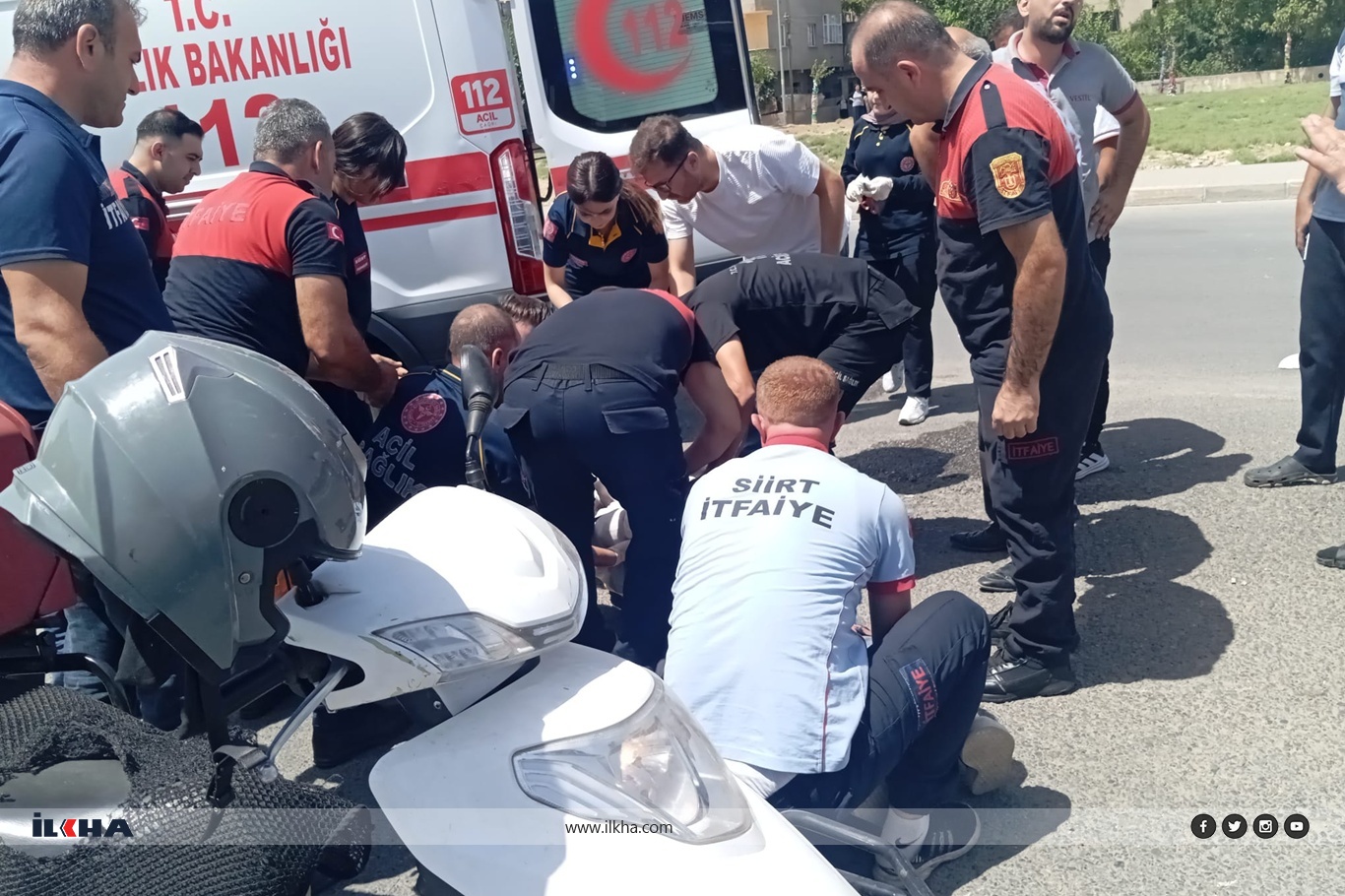 Siirt’te otomobil ile motokurye çarpıştı: Bir yaralı Siirt’te otomobil ile motokurye çarpıştı: Bir yaralı