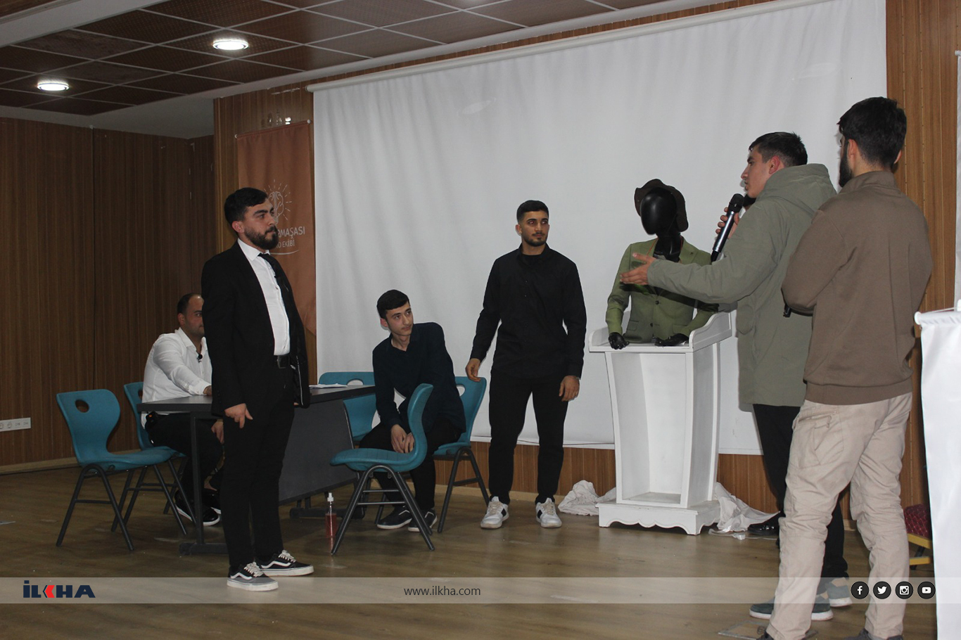 İDEV, Mersin’de toplumsal meseleleri gündeme taşıdı