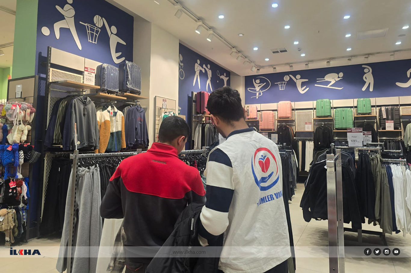 Yetimler Vakfı Kahramanmaraş'ta yetimlerin yüzünü güldürdü