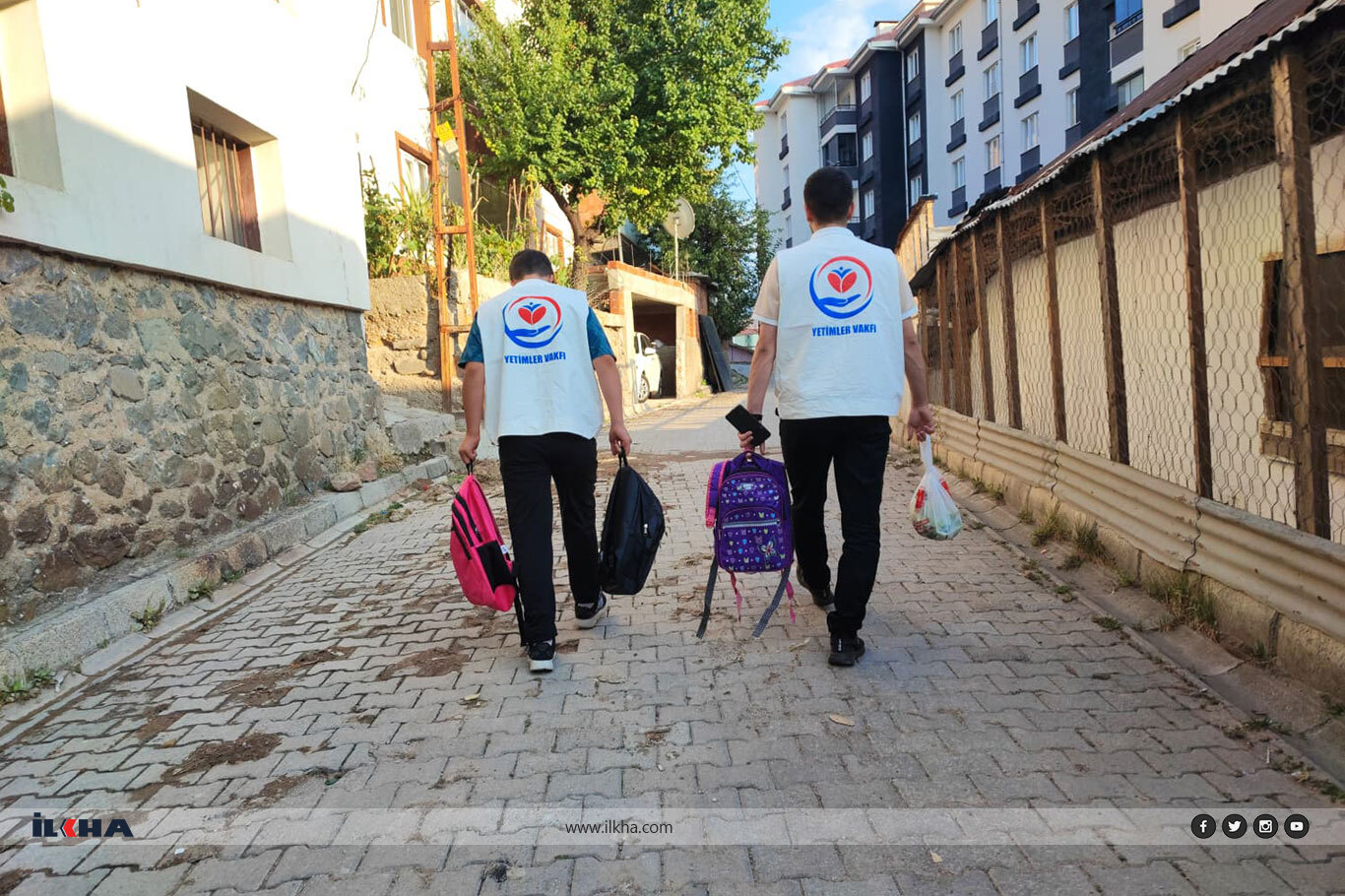 Yetimler Vakfı Gümüşhane Temsilciliğinden yetim öğrencilere kırtasiye desteği Yetimler Vakfı Gümüşhane Temsilciliğinden yetim öğrencilere kırtasiye desteği