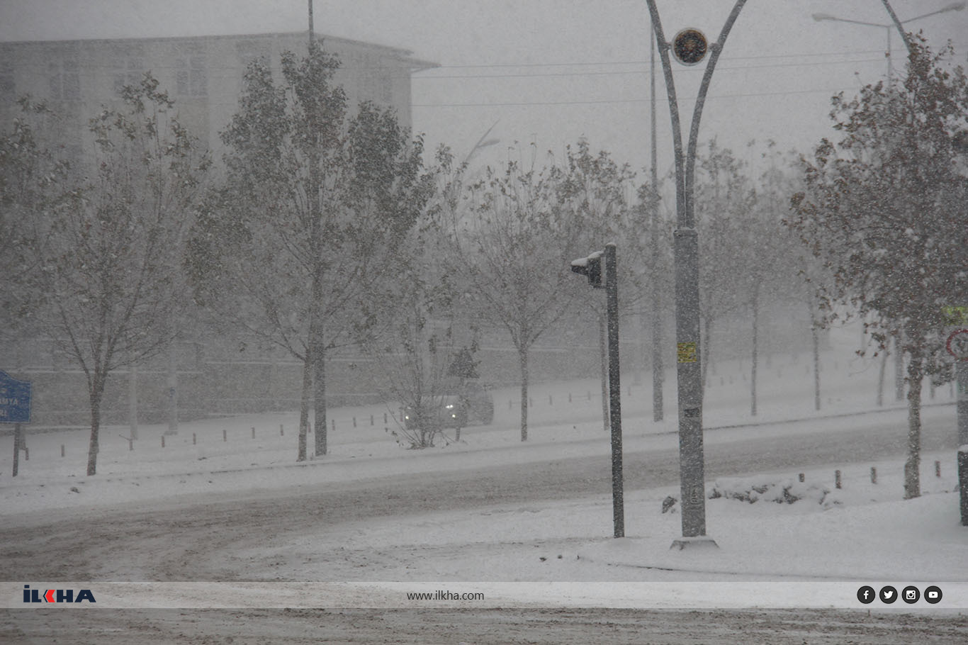 Diyarbakır’da karla mücadele yetersiz kaldı, ulaşım aksadı